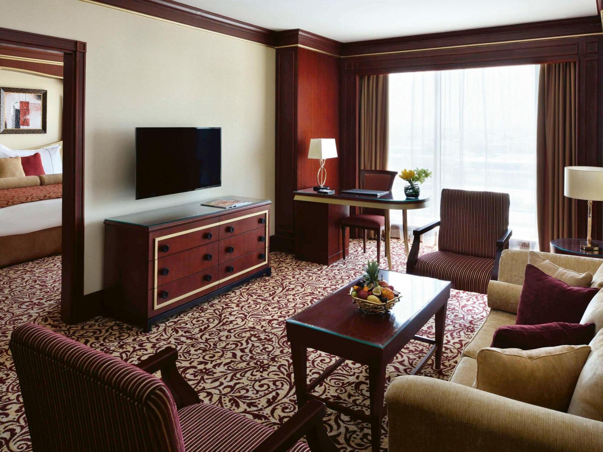 Moevenpick Hotel City Star Jidá Exterior foto A suite at the Ritz-Carlton, Dubai